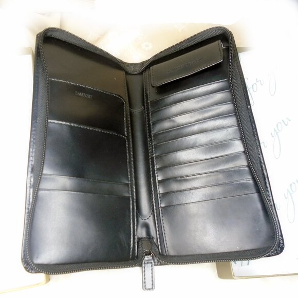 Passport Wallet for Travelers Holds Plane Tickets, Travelers Checks, etc - Picture 2 of 8